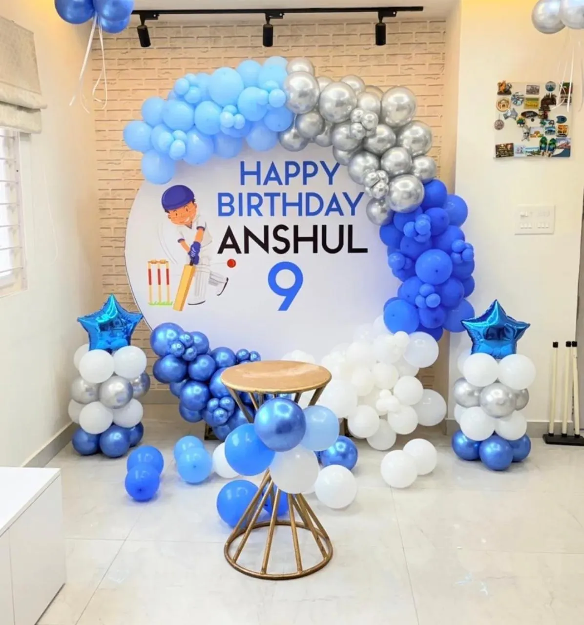 Cricket Theme Ring Decor with balloons, 1 cake table, 2 balloon pillars and 2 LED lights.